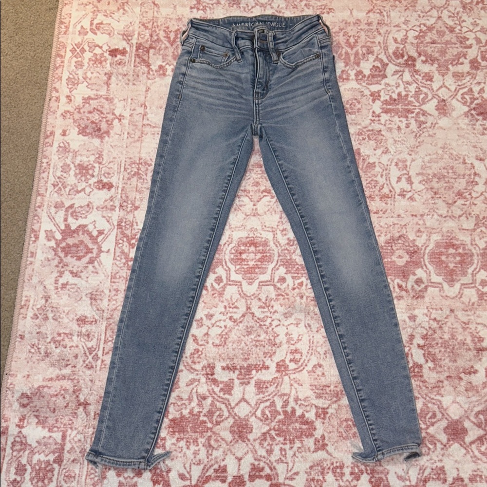 American Eagle Outfitters Light Blue Skinny Jeans